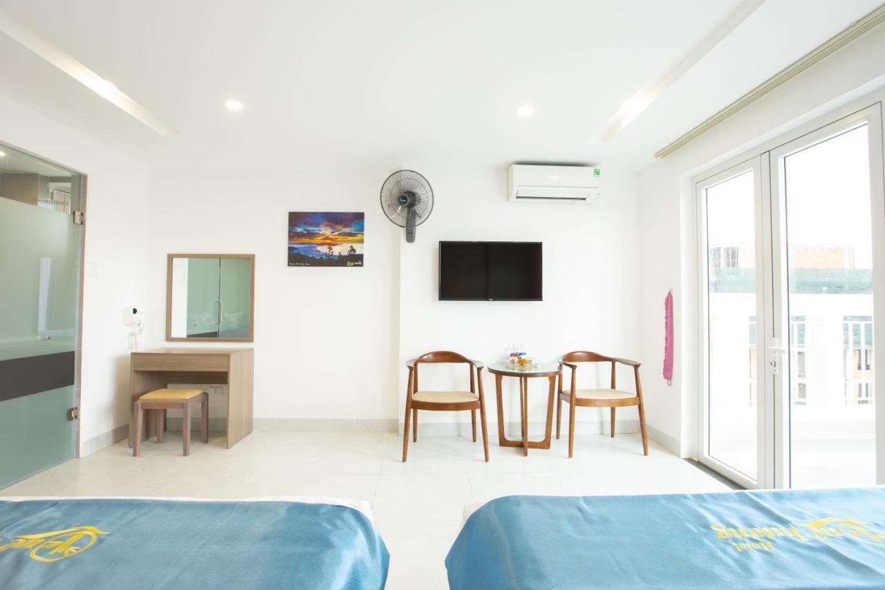 Que Huong Hotel Quy Nhon Bagian luar foto
